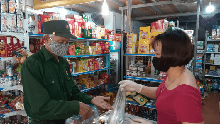 Hà Nội mở lại nhiều dịch vụ từ ngày 21/9, có siêu thị mini, cửa hàng tạp hóa,...