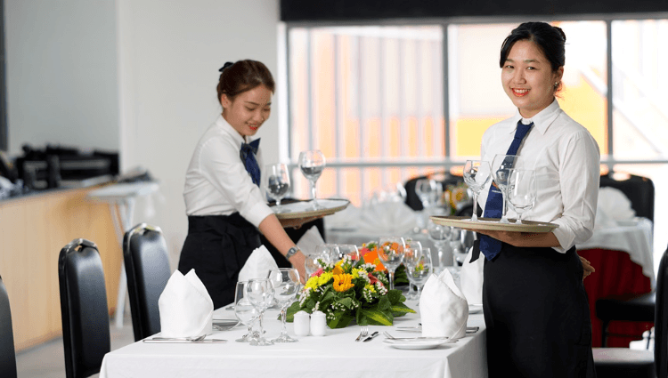 Nghiệp vụ nhà hàng là gì? Tìm hiểu chi tiết về quy trình nghiệp vụ trong các doanh nghiệp FnB
