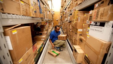 Quản lý tồn kho như thế nào khi bán hàng đa kênh?