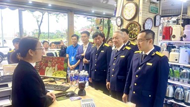 Sapo hỗ trợ cài đặt phần mềm giúp hộ kinh doanh chuyển đổi chính sách kê khai thuế mới ở Nghệ An