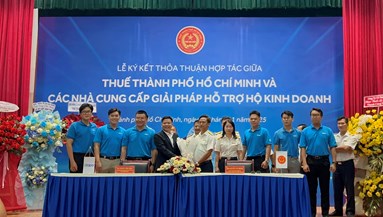 Thuế TP.HCM liên minh 7 doanh nghiệp lớn hỗ trợ hộ kinh doanh chuyển đổi