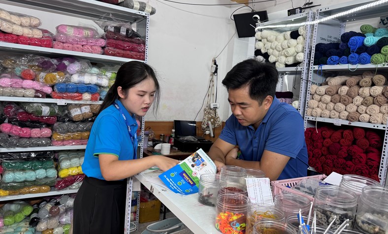 Sapo hỗ trợ trực tiếp, tận nơi các hộ kinh doanh chuyển đổi sang kê khai thuế