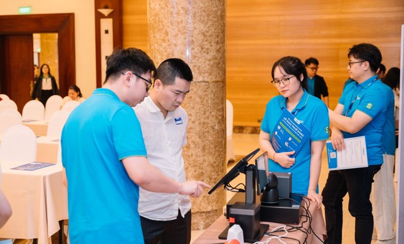 Hộ kinh doanh thương mại điện tử vững vàng tăng trưởng trong thời kỳ thuế mới