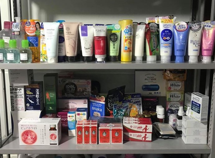 Siêu thị hàng nhập khẩu UniKary Mart 