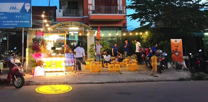 Bánh tráng trộn Xí Muội - Đẹp mắt, thơm ngon