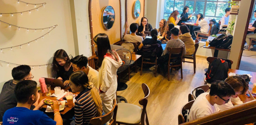 Quán Bắp Burger - Nơi lý tưởng dành cho các bạn trẻ