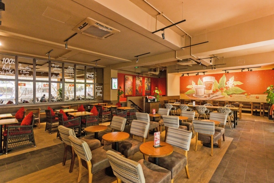 10 bài học kinh doanh nhớ đời khi mở quán cafe nhỏ