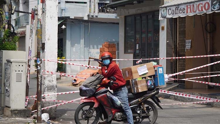 Gửi hàng dễ dàng mùa dịch - Những đơn vị vận chuyển vẫn đảm bảo khả năng hỗ trợ
