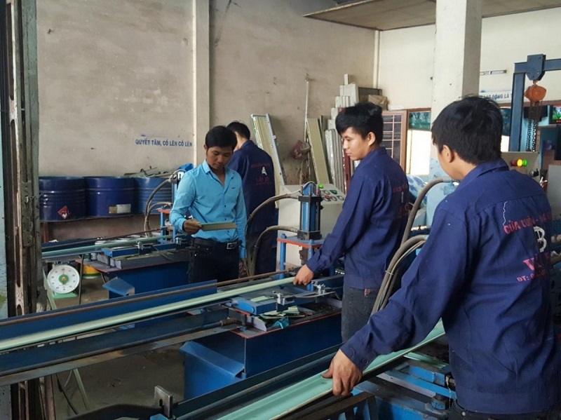 Hành trình từ công nhân trở thành ông chủ của chàng trai 8x