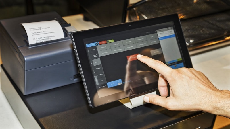Bán tại cửa hàng nhất định phải có phần mềm in hóa đơn bán hàng Sapo POS