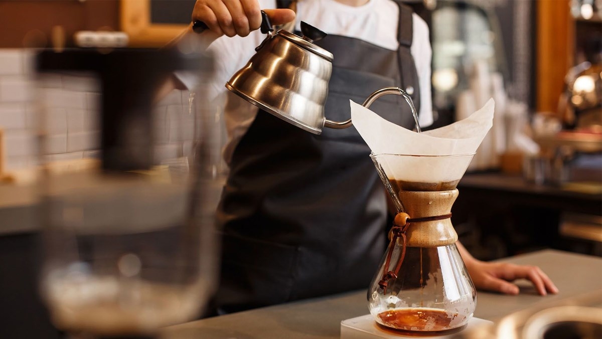 Pour over là gì? Bí quyết pha pour over đúng phương pháp