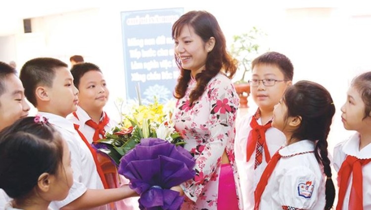 Những món quà tặng 8-3 cho cô giáo ý nghĩa nhất