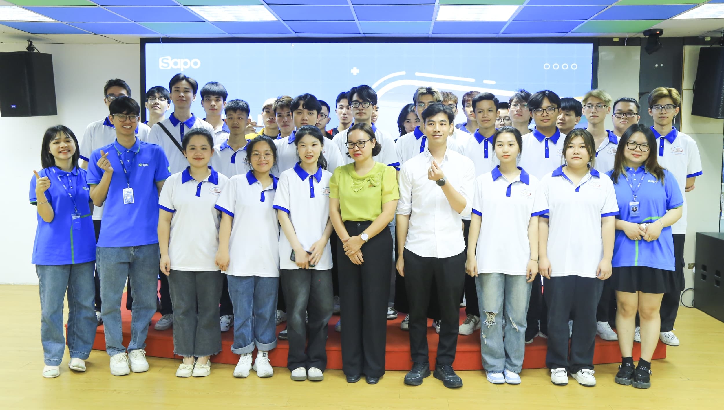 [Sapo Tour] Trải nghiệm tham quan thực tế của sinh viên Đại học Nguyễn Trãi tại Sapo Hà Nội