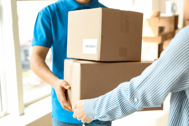 Chuyển phát nhanh là gì? Một số điều lưu ý về dịch vụ vận chuyển này