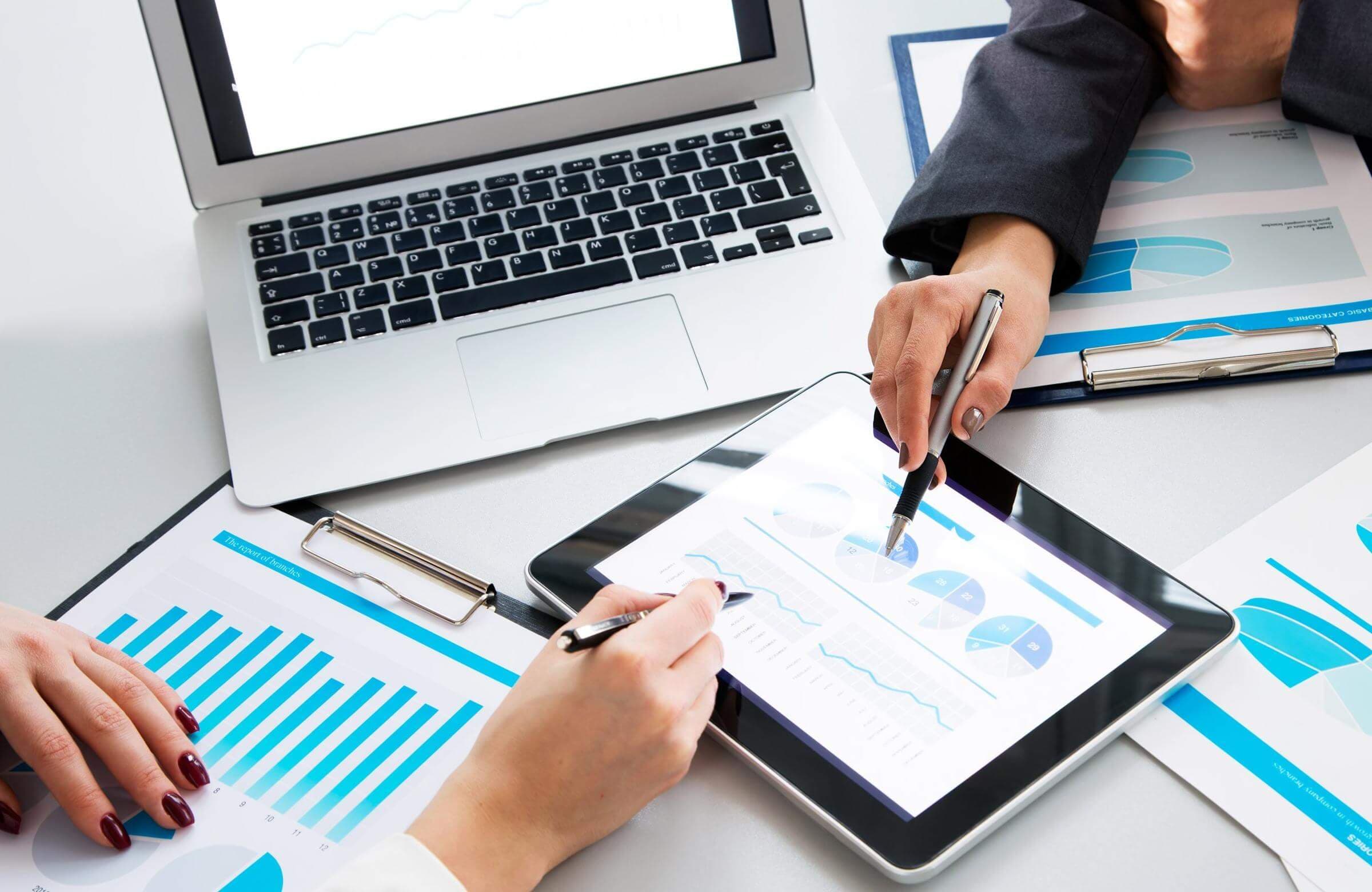 Phần mềm viết sẵn hay phần mềm theo yêu cầu sẽ tốt nhất cho bạn?