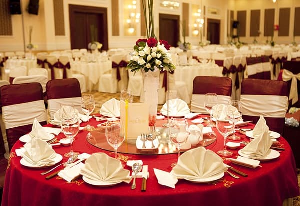 Cách set up bàn ăn kiểu Á đúng chuẩn cho nhà hàng món Á