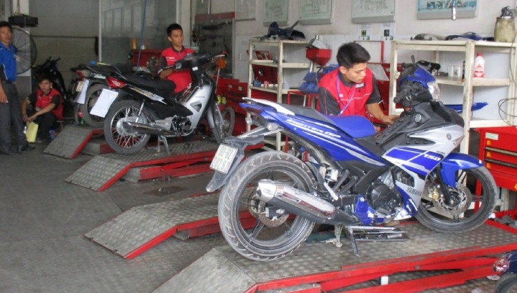 Chi tiết các bước mở cửa hàng sửa chữa xe máy