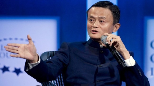 [Video] Jack Ma diễn thuyết với người trẻ: "Hãy thôi than phiền đi!"