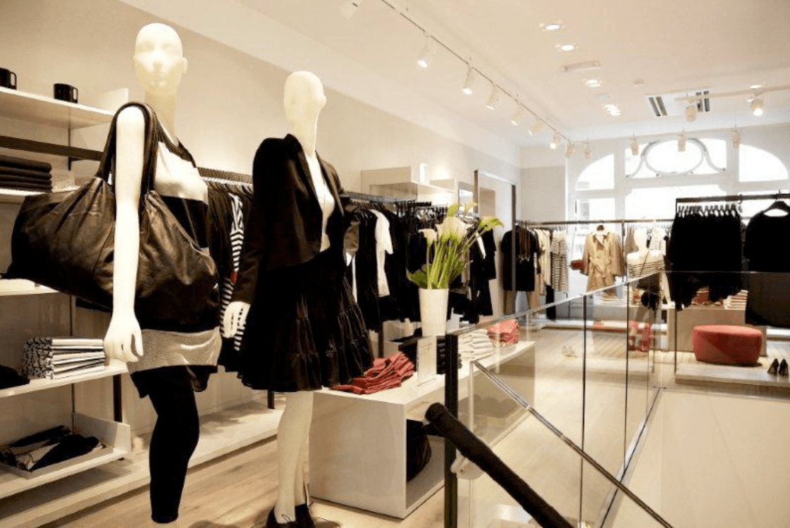 Kinh nghiệm mở shop quần áo cho người mới bắt đầu 2023