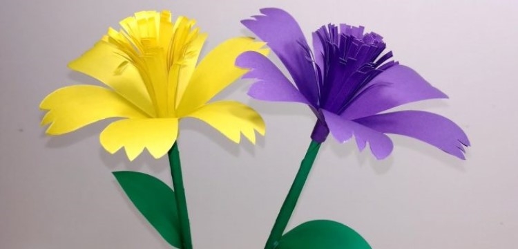 Cách làm hoa bằng giấy nhún và mẹo kiếm tiền cực dễ từ hoa giấy handmade