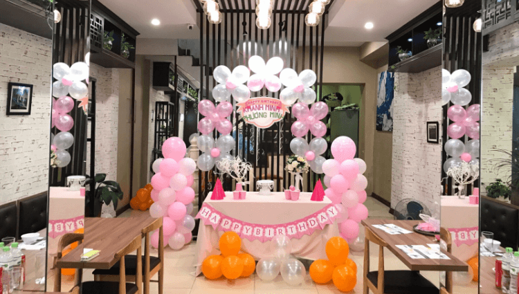 Review top 6 nhà hàng tổ chức sinh nhật tại Hà Nội