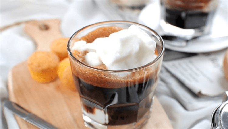 Cafe cốt dừa là gì? Hướng dẫn cách làm món cà phê cốt dừa siêu hot