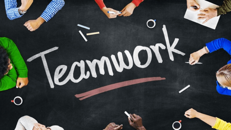 Teamwork là gì? Gợi ý những phần mềm hỗ trợ làm việc nhóm hiệu quả