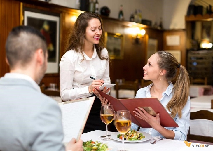 Quy trình giải quyết phàn nàn của khách hàng trong nhà hàng